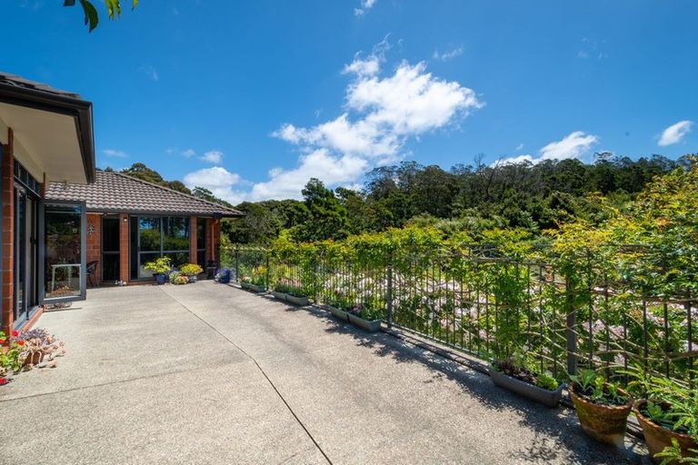 Photo of property in 56 Sapperton Drive, Henderson, Auckland, 0612