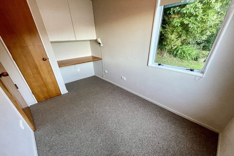 Photo of property in 69b Chamberlain Road, Karori, Wellington, 6012