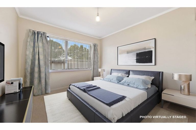 Photo of property in 63 Oakhampton Street, Hornby, Christchurch, 8042