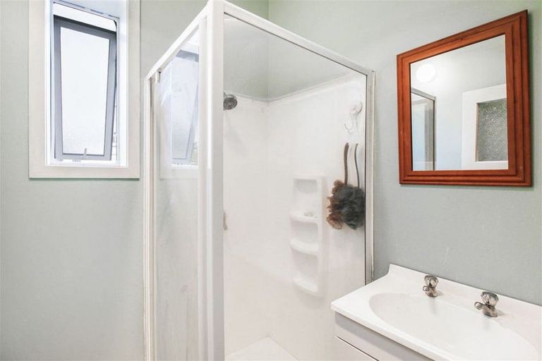 Photo of property in 5 Huia Street, Riccarton, Christchurch, 8041