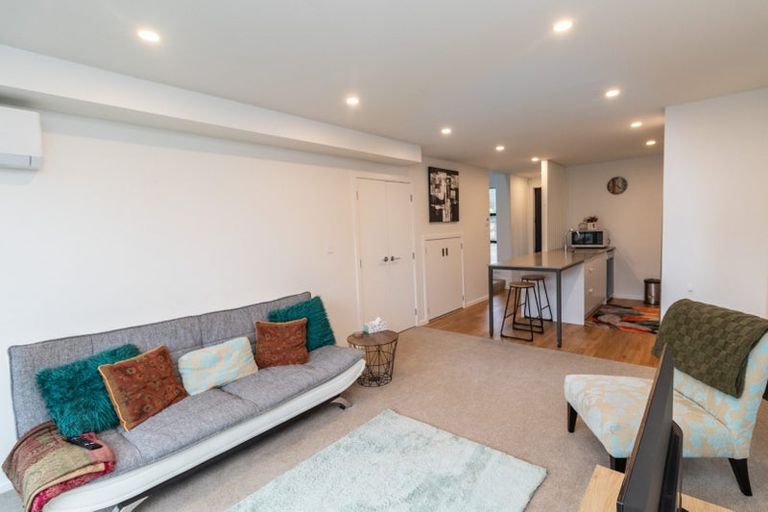 Photo of property in 11/27 Main Road, Wainuiomata, Lower Hutt, 5014