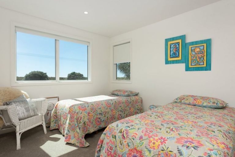 Photo of property in 708a Papamoa Beach Road, Papamoa Beach, Papamoa, 3118