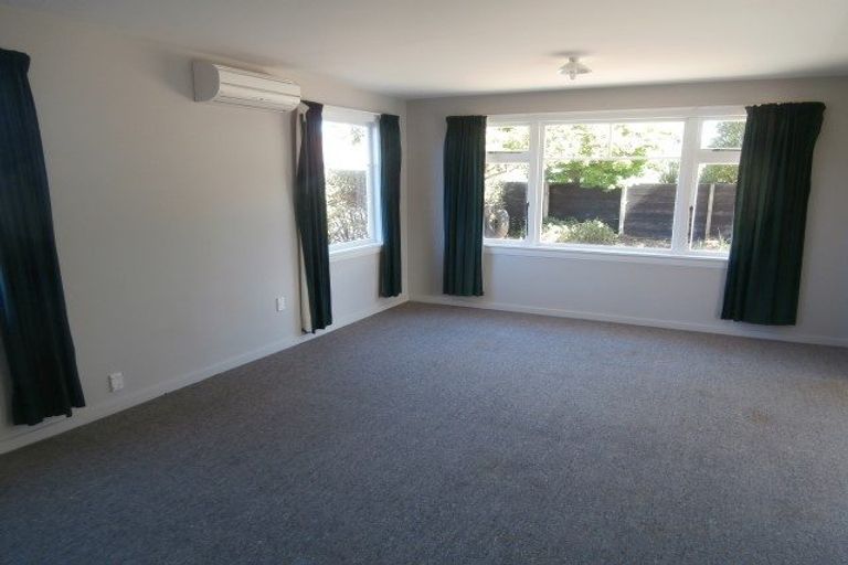 Photo of property in 2 Highgate Avenue, Merivale, Christchurch, 8014