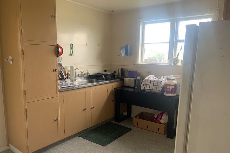 Photo of property in 3 Colvin Street, Westport, 7825