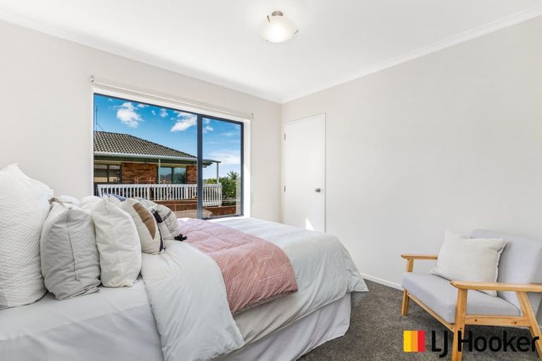 Photo of property in 3 Ashland Place, Weymouth, Auckland, 2103