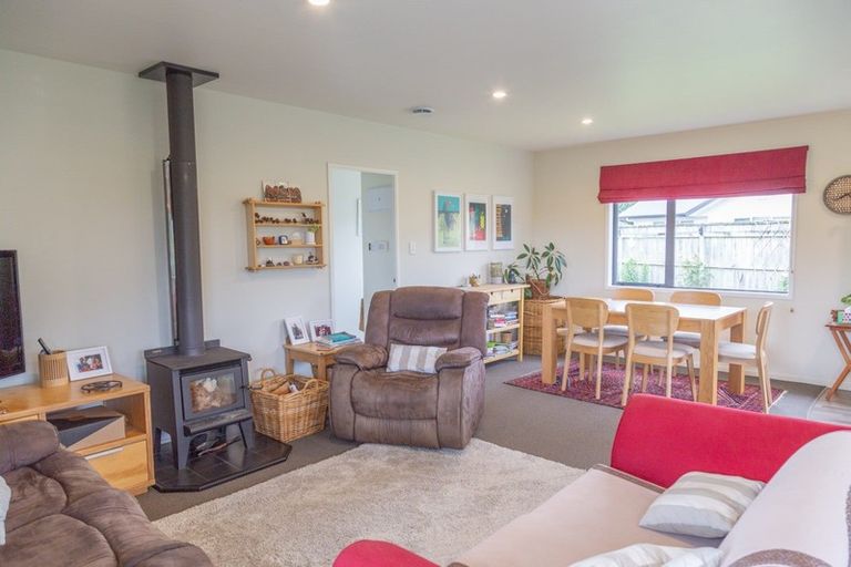 Photo of property in 10 Ngahana Place, Turangi, 3334