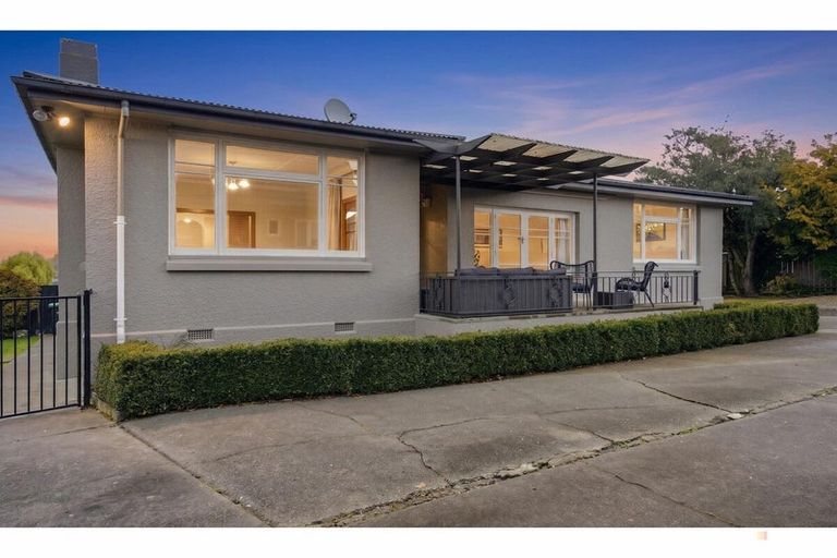 Photo of property in 89a Avenue Road, West End, Timaru, 7910
