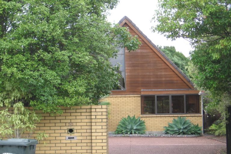 Photo of property in 50 Te Atatu Road, Te Atatu South, Auckland, 0610