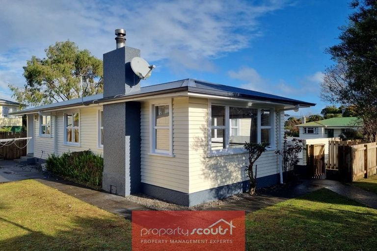 Photo of property in 5 Pembroke Street, Westown, New Plymouth, 4310