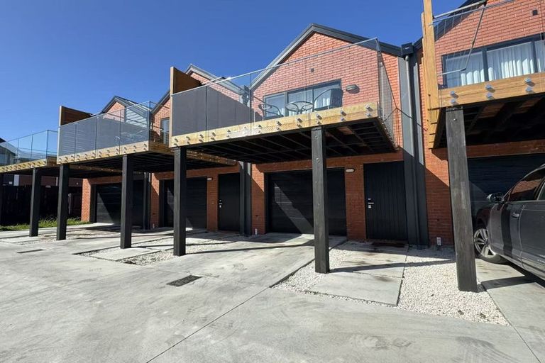 Photo of property in 6/43 Prisk Street, Melville, Hamilton, 3206