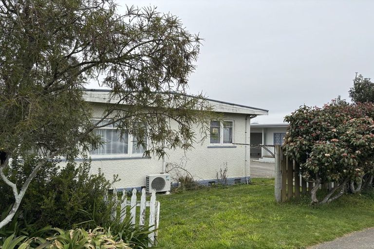 Photo of property in 1/33 Golf Road, Tahunanui, Nelson, 7011