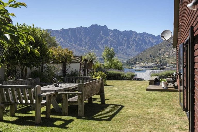 Photo of property in 47 Marina Drive, Frankton, Queenstown, 9300