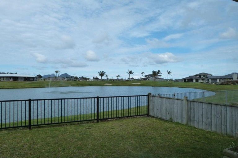 Photo of property in 75 Barbados Way, One Tree Point, 0118
