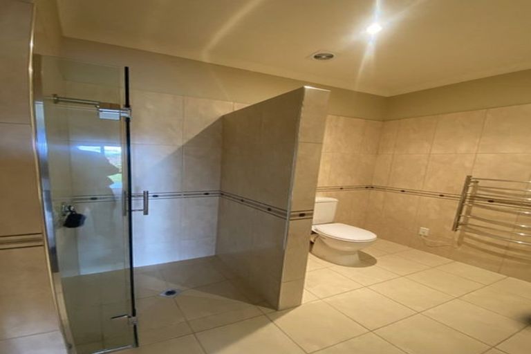 Photo of property in 2/39 Reeve Drive, Havelock North, 4130