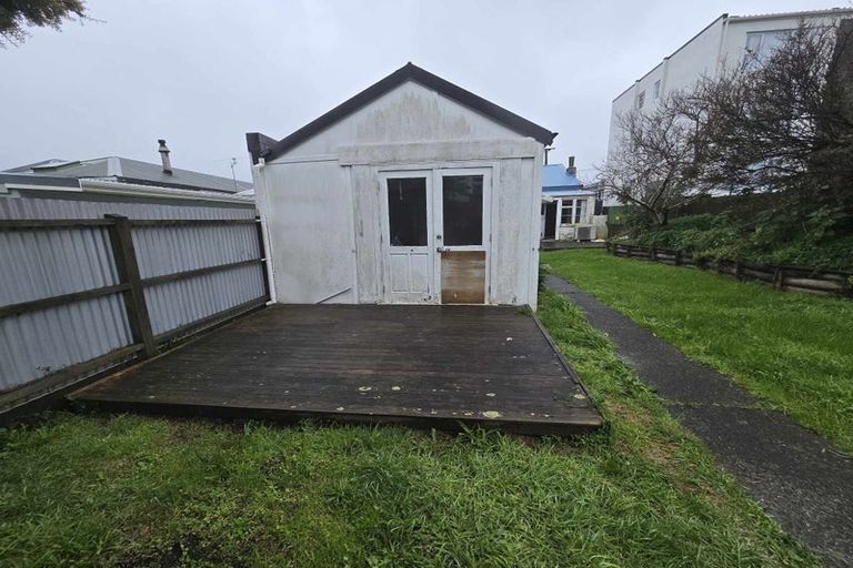 Photo of property in 20 Rhodes Street, Newtown, Wellington, 6021
