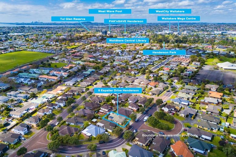 Photo of property in 8 Espalier Drive, Henderson, Auckland, 0612