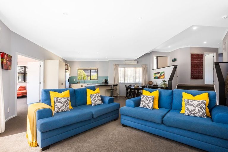 Photo of property in 26 Navigation Drive, Whitby, Porirua, 5024