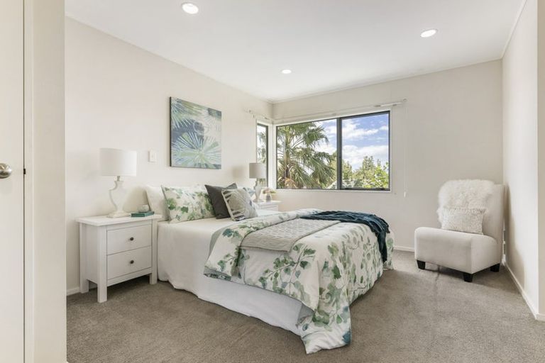 Photo of property in 2/67 Andrew Road, Howick, Auckland, 2010