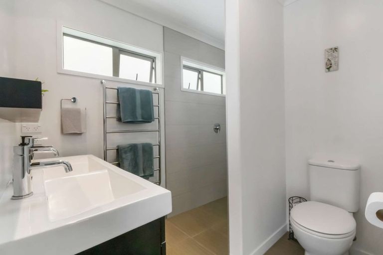 Photo of property in 134 Oriental Parade, Papamoa Beach, Papamoa, 3118