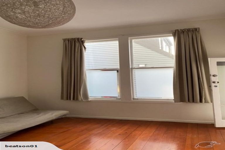 Photo of property in 3/83 Austin Street, Mount Victoria, Wellington, 6011