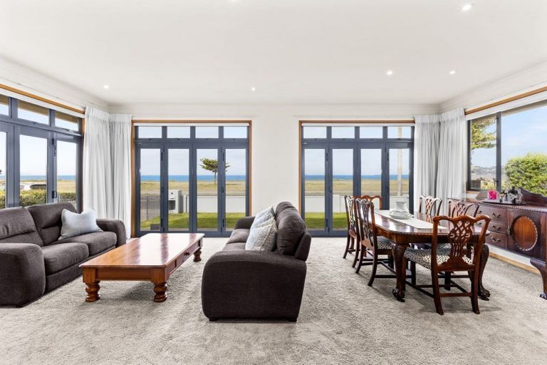 Photo of property in 34 The Esplanade, Westshore, Napier, 4110