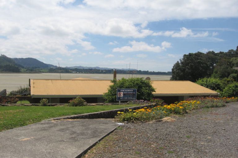 Photo of property in 21 Moana Drive, Tanners Point, Katikati, 3177