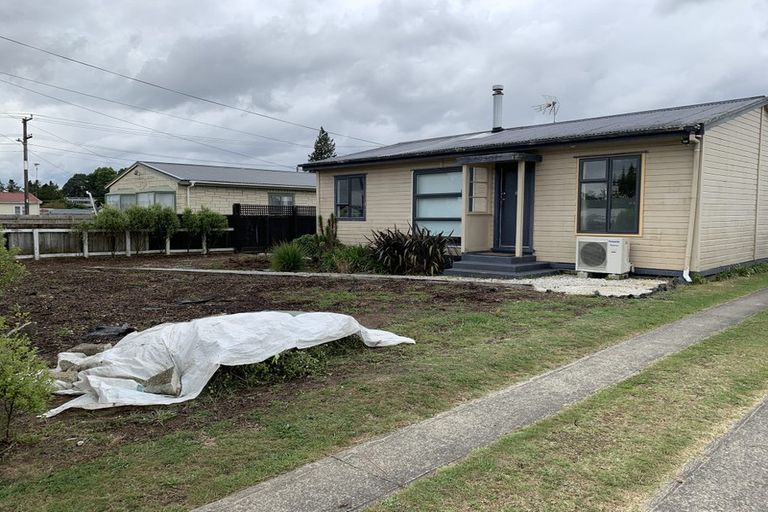 Photo of property in 15 Baberton Street, Tokoroa, 3420