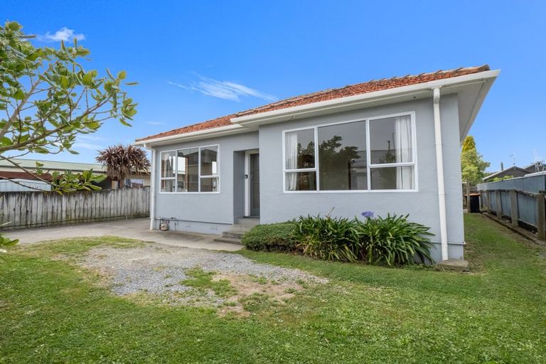 Photo of property in 9b Worcester Street, West End, Palmerston North, 4410