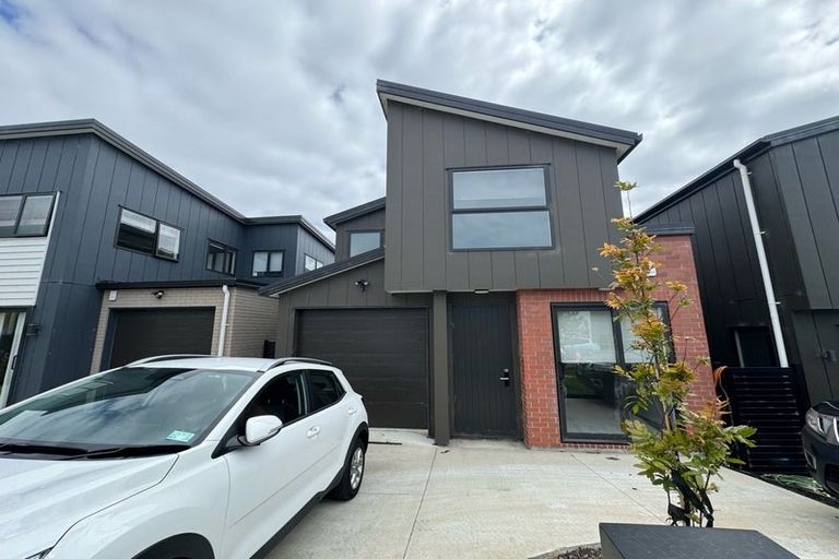 Photo of property in 22 Clara Road, Silverdale, 0932