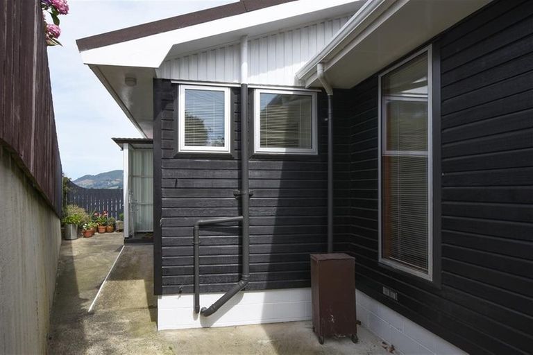 Photo of property in 1 Mary Street, Port Chalmers, 9023