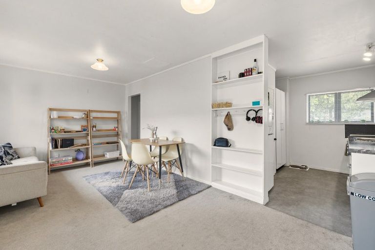 Photo of property in 2/569 Maunganui Road, Mount Maunganui, 3116