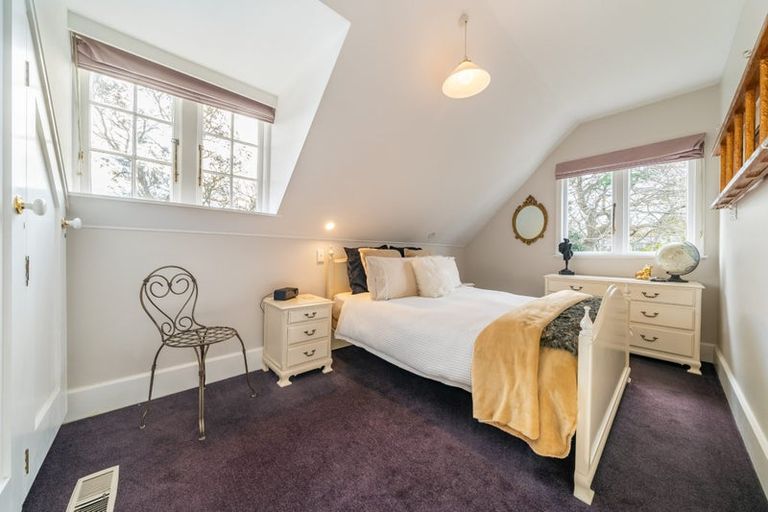 Photo of property in 291 Fergusson Drive, Heretaunga, Upper Hutt, 5018