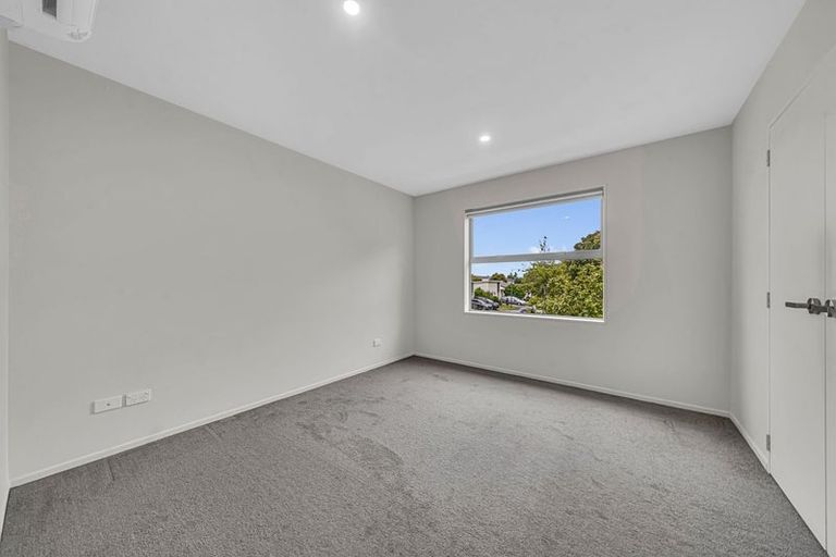 Photo of property in 14 Pipipi Crescent, Takanini, 2112