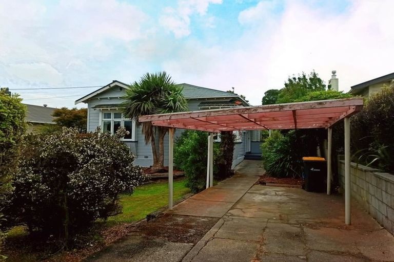 Photo of property in 21 Oakland Street, Andersons Bay, Dunedin, 9013
