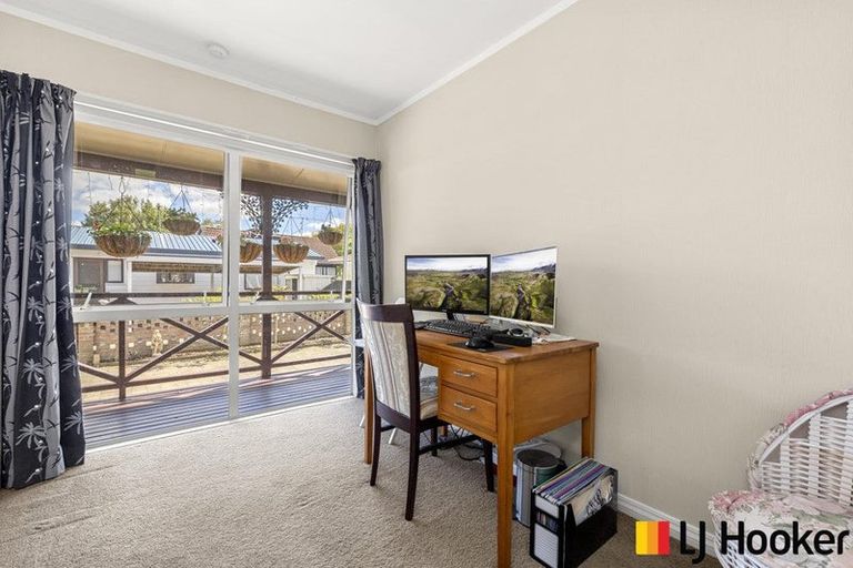 Photo of property in 12 Carnoustie Drive, Wattle Downs, Auckland, 2103