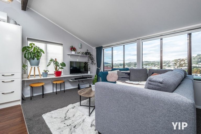 Photo of property in 14d Phillip Street, Johnsonville, Wellington, 6037