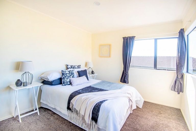 Photo of property in 36 Wairere Road, The Gardens, Auckland, 2105