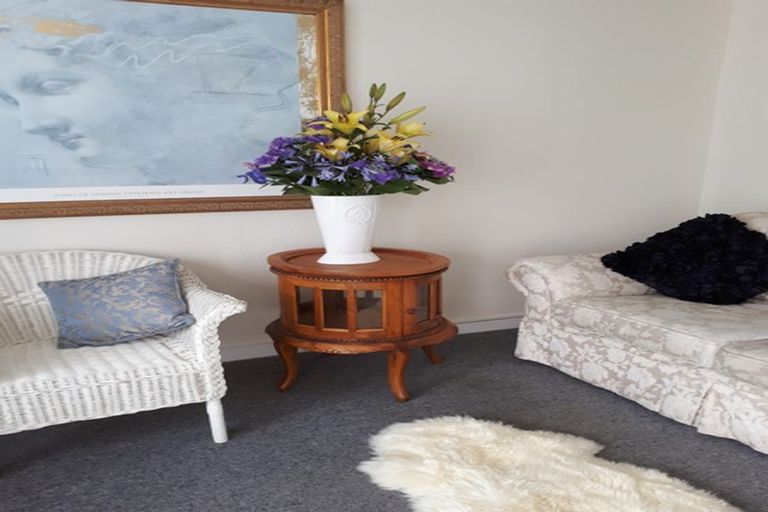 Photo of property in 43 Johnstone Loop, Tasman, Upper Moutere, 7175