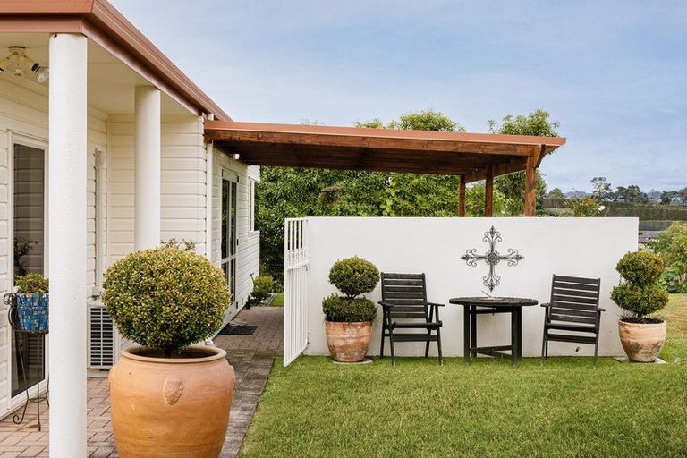 Photo of property in 48 Manor Park Drive, Pyes Pa, Tauranga, 3112