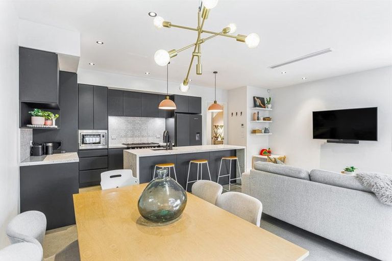 Photo of property in 96 Buckley Avenue, Hobsonville, Auckland, 0616