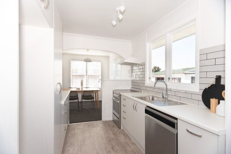 Photo of property in 17 Fitzroy Avenue, Fitzroy, Hamilton, 3206