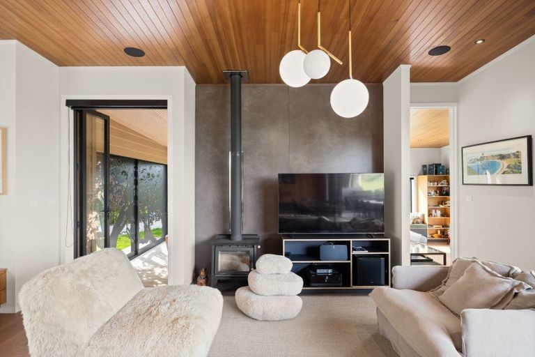 Photo of property in 476 Cames Road, Mangawhai, 0975