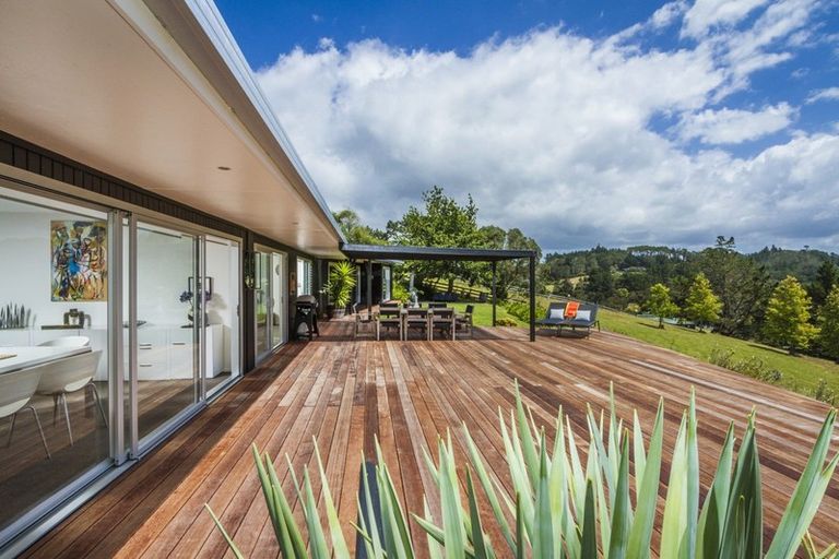 Photo of property in 32 Haigh Access Road, Redvale, Albany, 0794