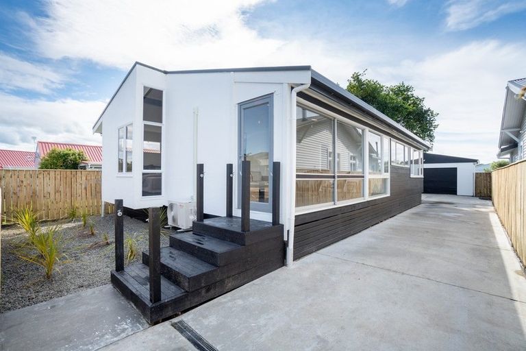Photo of property in 56 Matipo Street, Takaro, Palmerston North, 4410