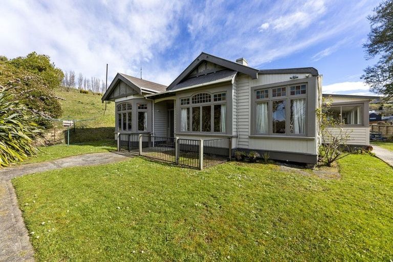 Photo of property in 12 Shirley Lane, Sawyers Bay, 9023