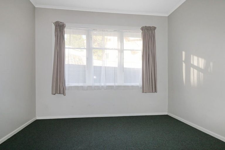 Photo of property in 35 Dunns Street, Silverstream, Upper Hutt, 5019