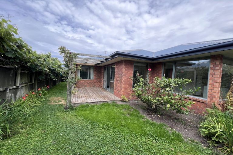 Photo of property in 1 Saint Bathans Lane, Papanui, Christchurch, 8053