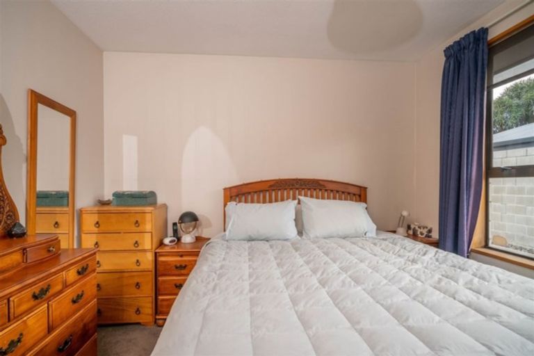 Photo of property in 1/64 Steadman Road, Broomfield, Christchurch, 8042