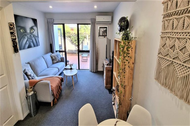 Photo of property in 2/35 Walpole Street, Waltham, Christchurch, 8023