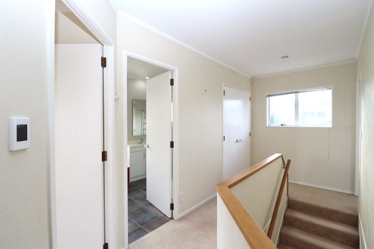 Photo of property in 50b Whitford Road, Botany Downs, Auckland, 2014